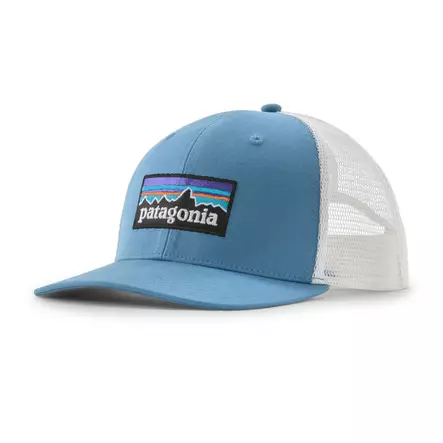 Patagonia P-6 Logo Trucker Hat Shore Blue - Lippikset - 198077794080 - 1