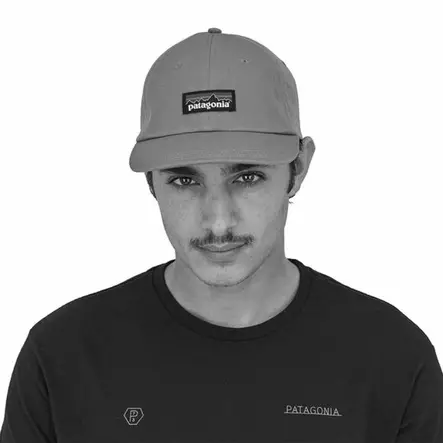 Patagonia P-6 Label Trad Cap Birch White w Fleck - Kauluspaidat ja flanellit - 196924917231 - 2